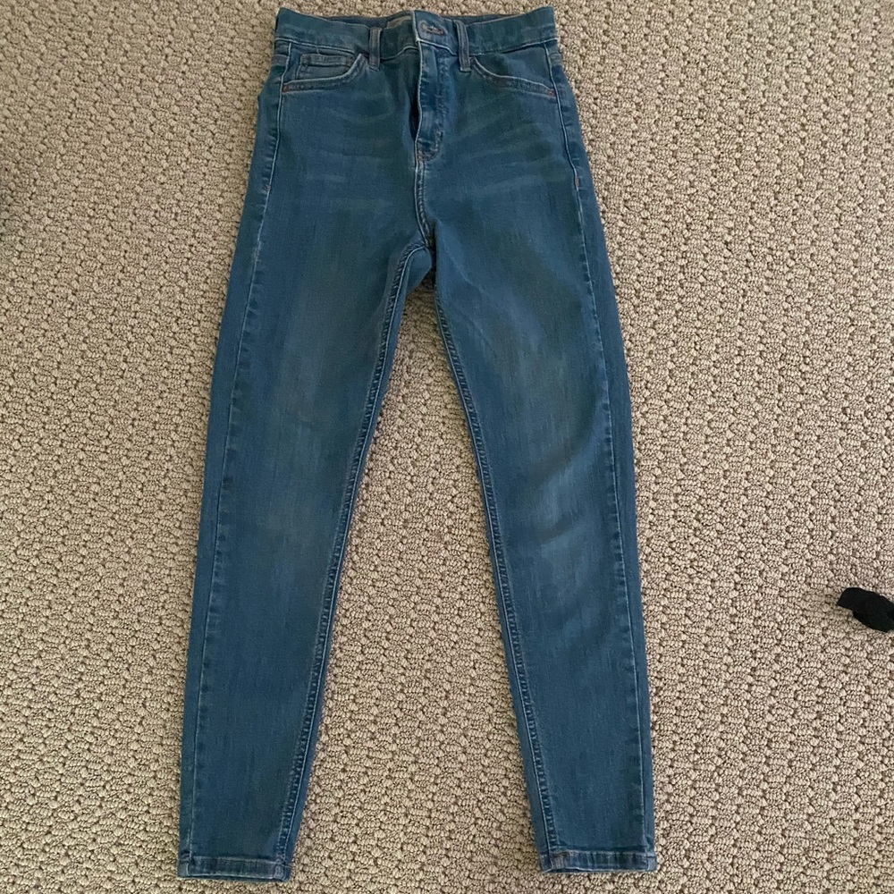 Skinny jeans